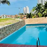 Vista Mar, Piscina, Na Praia Do Futuro, Com Ar Condicionado E Wi-Fi